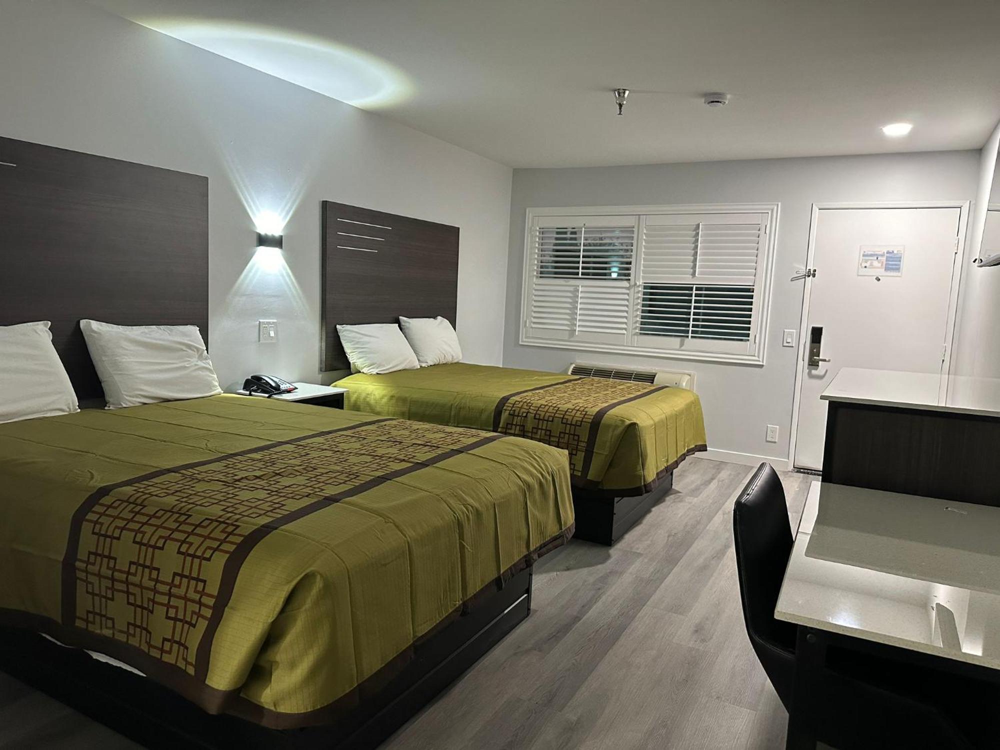 Beach Inn Motel Хънтингтън Бийч Екстериор снимка